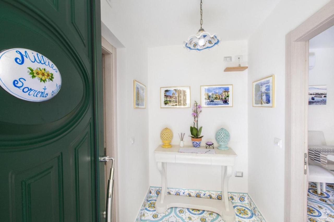 Millie Sorrento Suites Buitenkant foto